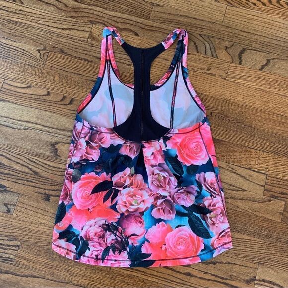 LULULEMON Lightened Up Singlet Secret Garden 6 - Picture 2 of 4